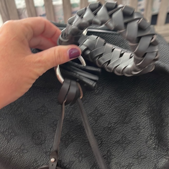 Louis Vuitton Carmel Mahina Noir - Picture 2 of 11